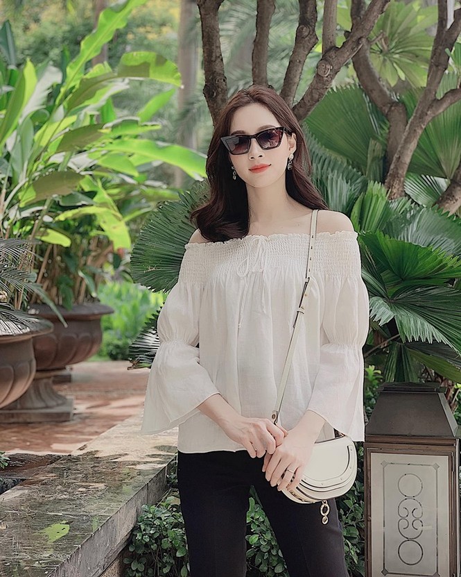 Á hậu Thuỳ Dung khoe ảnh bikini nóng bỏng và cái kết bất ngờ khiến fans 'té ghế' - ảnh 9