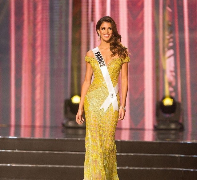 Váy dạ hội vàng của H'Hen Niê được bình chọn đẹp nhất Miss Universe 10 năm qua - ảnh 2