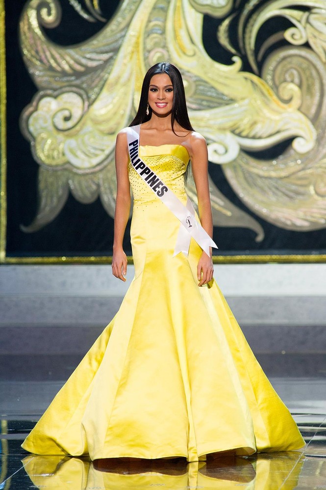 Váy dạ hội vàng của H'Hen Niê được bình chọn đẹp nhất Miss Universe 10 năm qua - ảnh 5