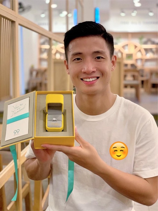 Hé lộ hình ảnh lễ ăn hỏi của cầu thủ Bùi Tiến Dũng - ảnh 11