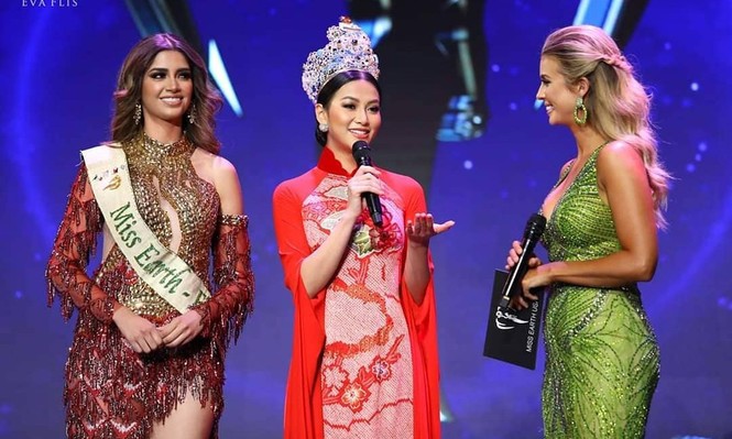 Hoa hậu Phương Khánh diện áo dài lộng lẫy dự đêm chung kết Hoa hậu Trái đất Mỹ - ảnh 8