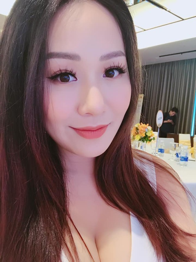 Hoa hậu Mỹ Linh, Á hậu Phương Nga đẹp tựa 'nữ thần' - ảnh 7