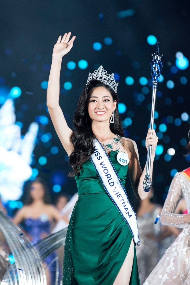 Hoa hậu Lương Thuỳ Linh theo dõi Bùi Tiến Dũng, thân thiết bạn gái Trọng Đại - ảnh 1