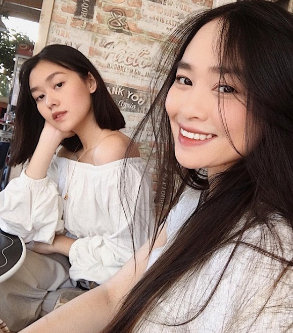 Chụp cùng á hậu Tường San đêm chung kết, cô gái xinh đẹp bị 'truy tìm' ráo riết - ảnh 2
