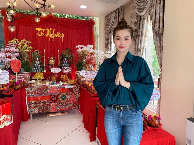 Hoa hậu Thu Thảo tái xuất xinh đẹp, tham dự sự kiện của ông xã Trung Tín - ảnh 8