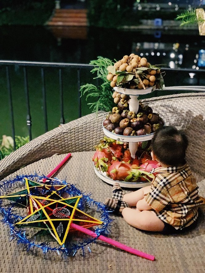 Á hậu Thuý An khoe em ruột điển trai ngời ngời khiến hội chị em 'phát sốt' - ảnh 7