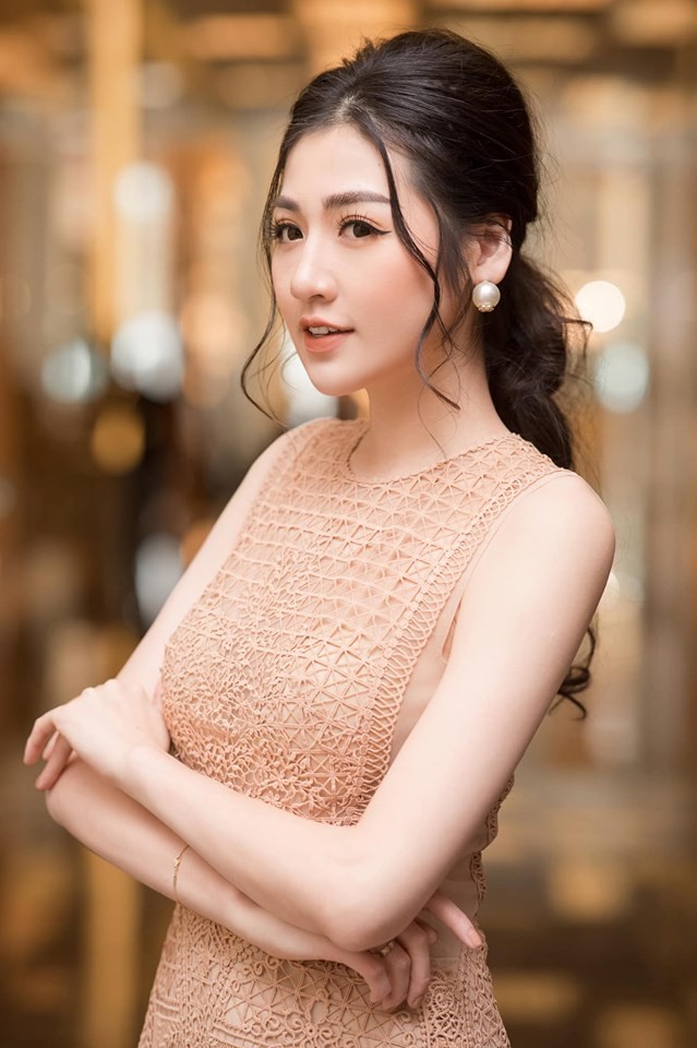 Hoa hậu Thu Thảo ngày càng 'thăng hạng' nhan sắc sau 7 năm đăng quang - ảnh 6