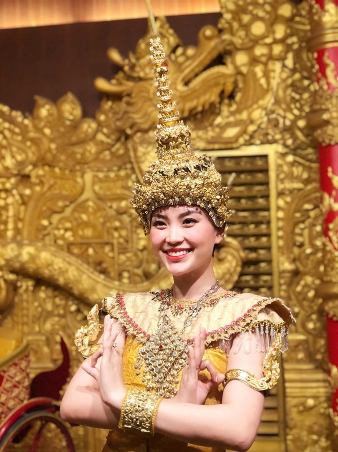 Hà Kiều Anh khoe ảnh bikini, Mai Phương Thuý trầm trồ: 'Hoa hậu của các Hoa hậu' - ảnh 12