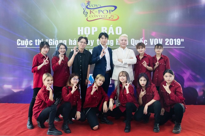 Dàn sao Hàn đình đám 'đổ bộ' sang Việt Nam tìm kiếm giọng hát hay K-Pop - ảnh 1