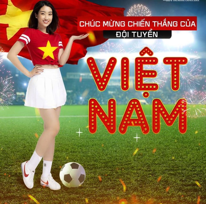 Minh Tú 'đốt mắt' fans khi khoe body nóng bỏng với nội y ren xuyên thấu - ảnh 8