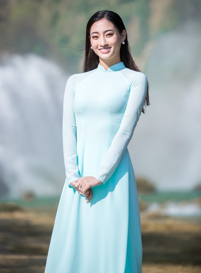 Hoa hậu Lương Thuỳ Linh tự tin 'bắn' tiếng Anh trong clip giới thiệu bản thân ở Miss World - ảnh 1
