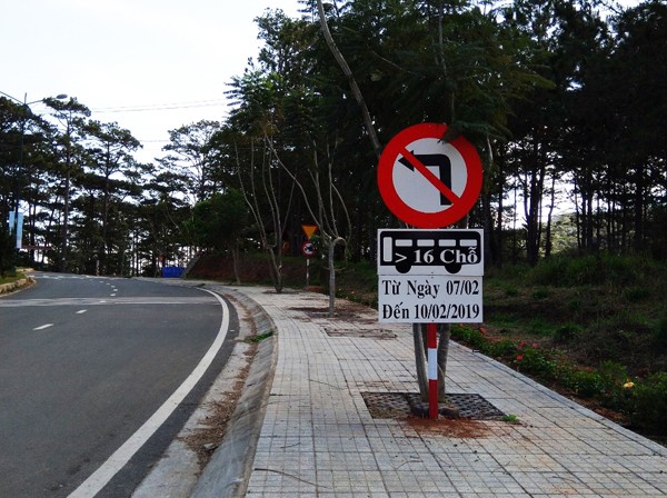 Cấm ô tô trên 16 chỗ lên đèo Prenn Đà Lạt những ngày cao điểm Tết - ảnh 2
