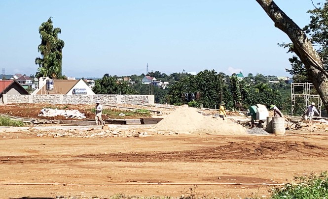 Phù phép biến đất bến xe Di linh thành biệt thự, nhà mặt phố - ảnh 1