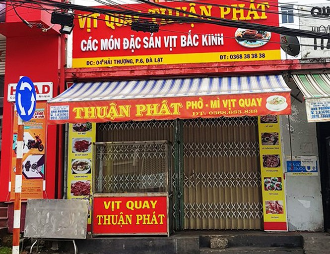 Khởi tố nghi can vụ đâm chém loạn xạ trong quán ăn khiến 5 người bị thương - ảnh 1