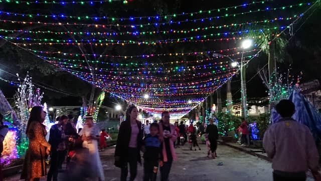 Đồng bào Công giáo ở Đắk Lắk vui đón Giáng sinh - ảnh 4