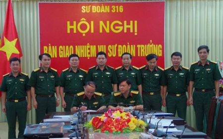 Điều động, bổ nhiệm một số tướng quân đội - ảnh 3