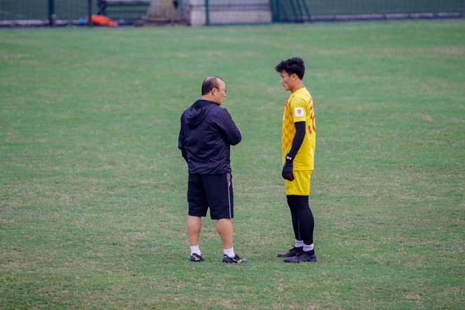 Tiến Linh tập luyện cùng các đồng đội ở U23 Việt Nam - ảnh 11