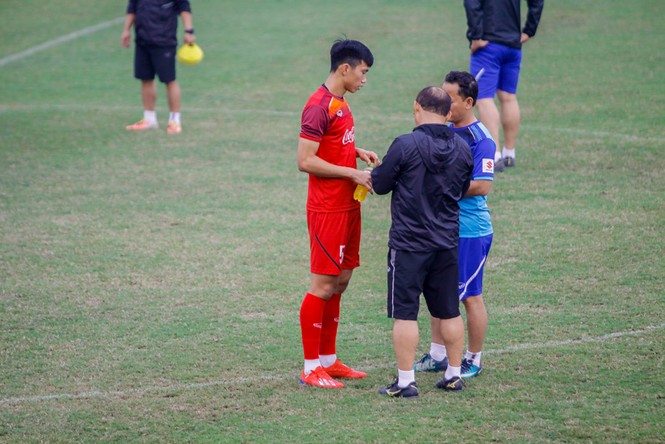 Tiến Linh tập luyện cùng các đồng đội ở U23 Việt Nam - ảnh 12