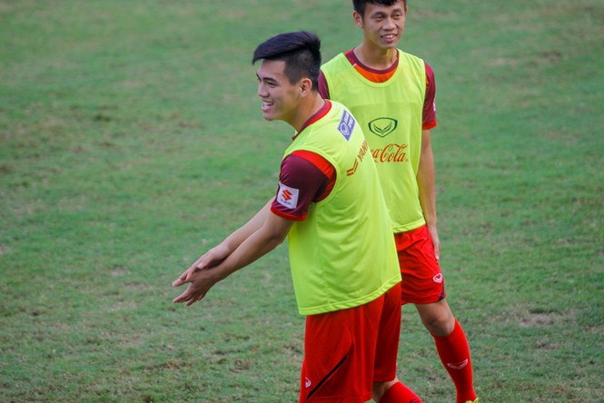 Tiến Linh tập luyện cùng các đồng đội ở U23 Việt Nam - ảnh 4