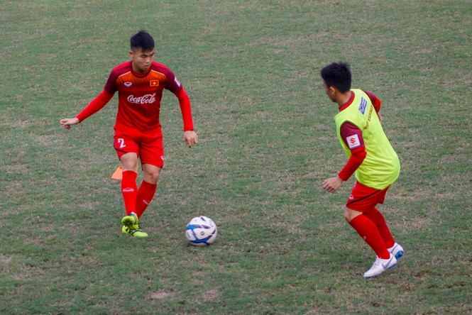 Tiến Linh tập luyện cùng các đồng đội ở U23 Việt Nam - ảnh 9