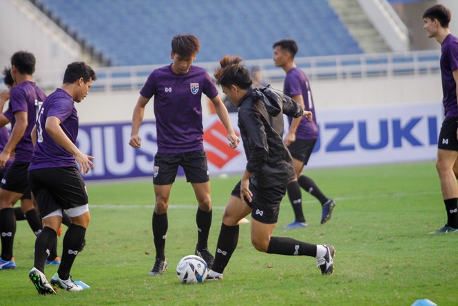'Đột nhập' buổi tập của U23 Thái Lan trên sân Mỹ Đình - ảnh 6