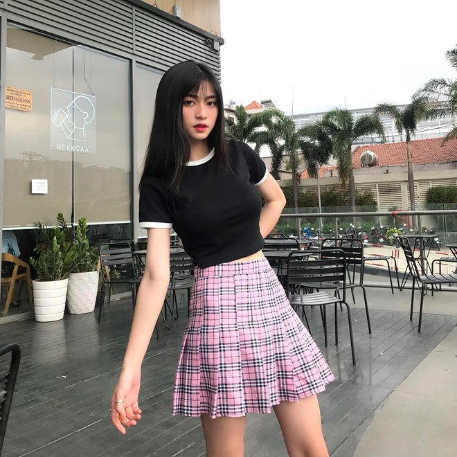 Loạt hot girl sinh năm 2001 đang ôn tập cho kỳ thi THPT quốc gia - ảnh 9