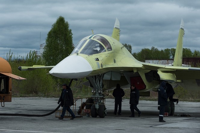Vào nơi khai sinh ‘xe tăng bay’ Su-34 - ảnh 16