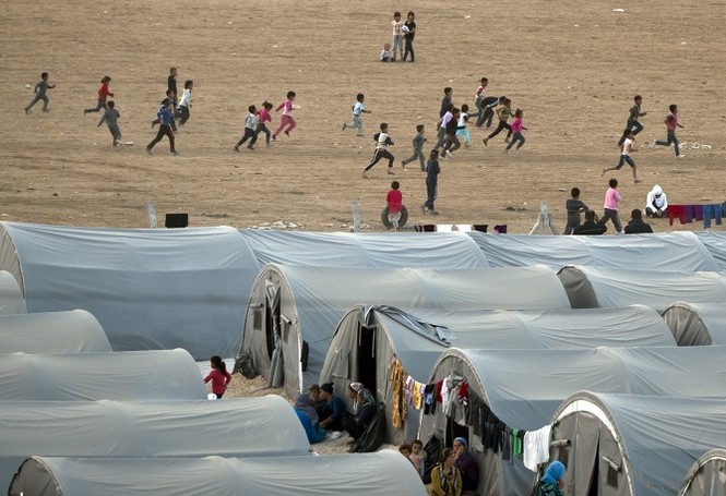Cận cảnh Kobani trong vòng vây phiến quân IS - ảnh 11