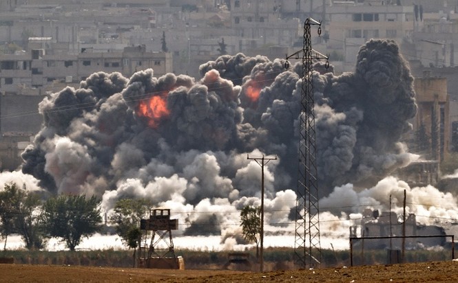 Cận cảnh Kobani trong vòng vây phiến quân IS - ảnh 1