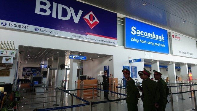 Sân bay Phú Bài trước giờ đón Nhà vua và Hoàng hậu Nhật Bản - ảnh 2