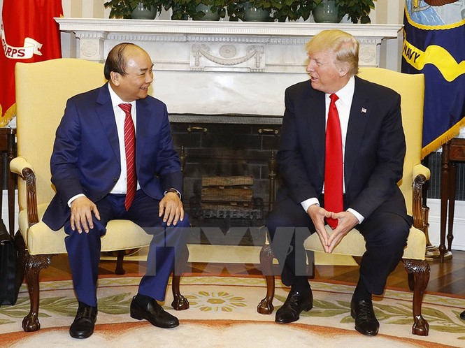 Hình ảnh Tổng thống Hoa Kỳ Donald Trump đón Thủ tướng Nguyễn Xuân Phúc - ảnh 2