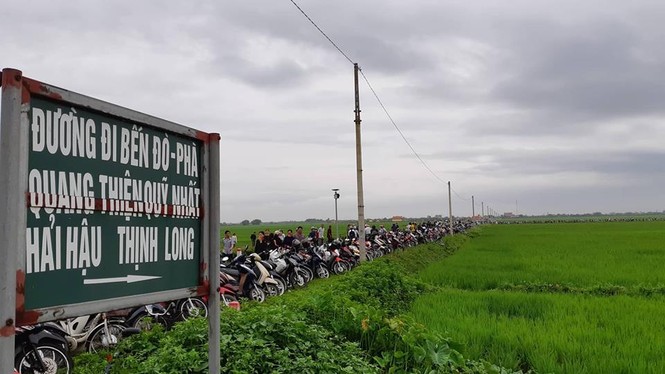Cỗ linh xa đưa Chủ tịch nước Trần Đại Quang về quê nhà - ảnh 15