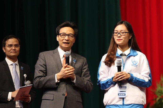 Phó Thủ tướng Vũ Đức Đam đối thoại với đại biểu Hội Sinh viên - ảnh 6