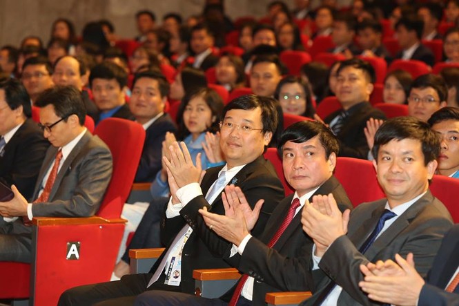 Phó Thủ tướng Vũ Đức Đam đối thoại với đại biểu Hội Sinh viên - ảnh 26