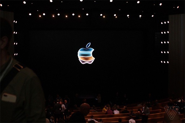 Apple ra mắt 'bom tấn' iPhone 11 - ảnh 3