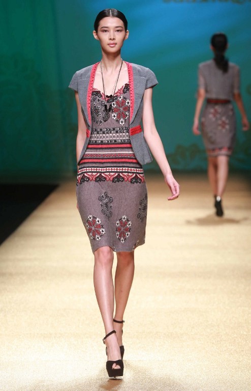 Style đẹp cho “khúc giao mùa” ngày thu - ảnh 1