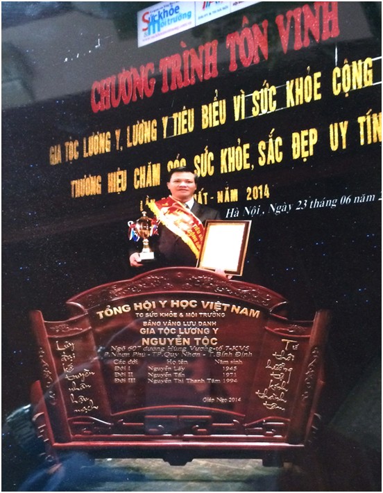 Lương y Nguyễn Tần mang lại niềm vui cho nhiều người bệnh - ảnh 2