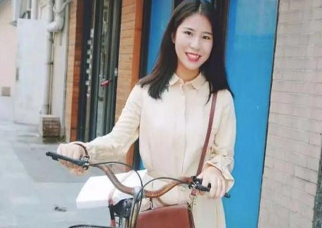 Cô gái bị bỏ rơi lên sóng truyền hình tìm cha mẹ ruột tới dự hôn lễ - ảnh 1