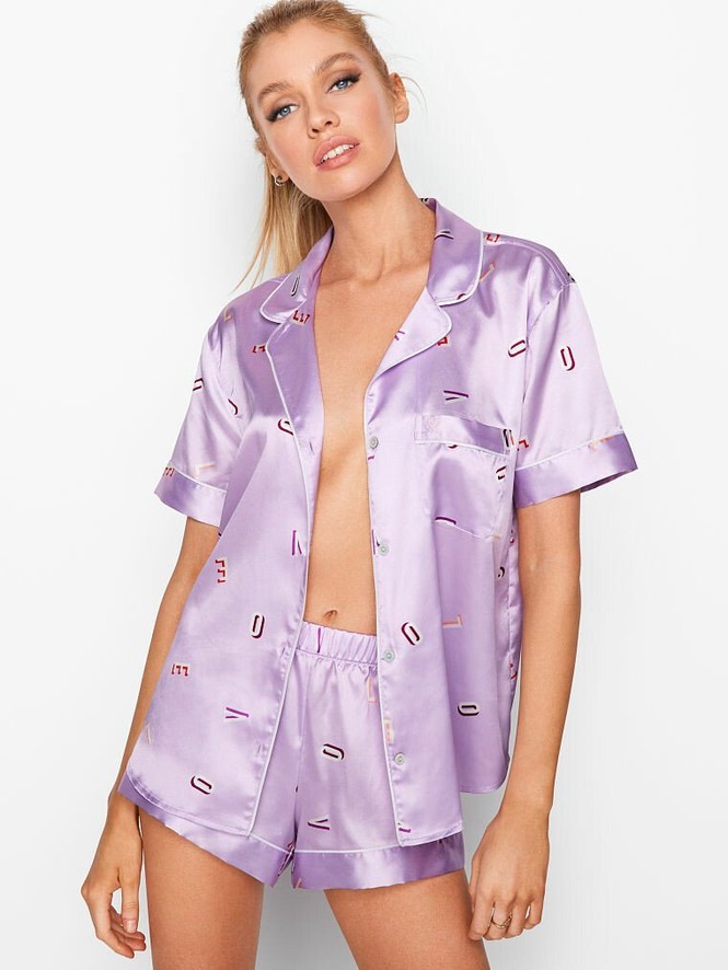 Nàng mẫu đồng tính khoe body gợi cảm với nội y Victoria's Secret - ảnh 1