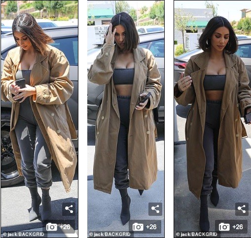 Kim Kardashian mặc crop top bó sát khoe ngực đầy siêu gợi cảm - ảnh 3
