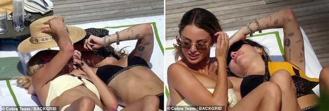 Kaitlynn Carter khoe dáng nóng bỏng với bikini sau chia tay Miley Cyrus 3 tháng - ảnh 2