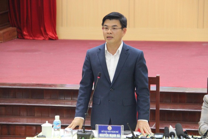 Họp báo chùa Ba Vàng: Nhiều câu hỏi chưa lời đáp - ảnh 1