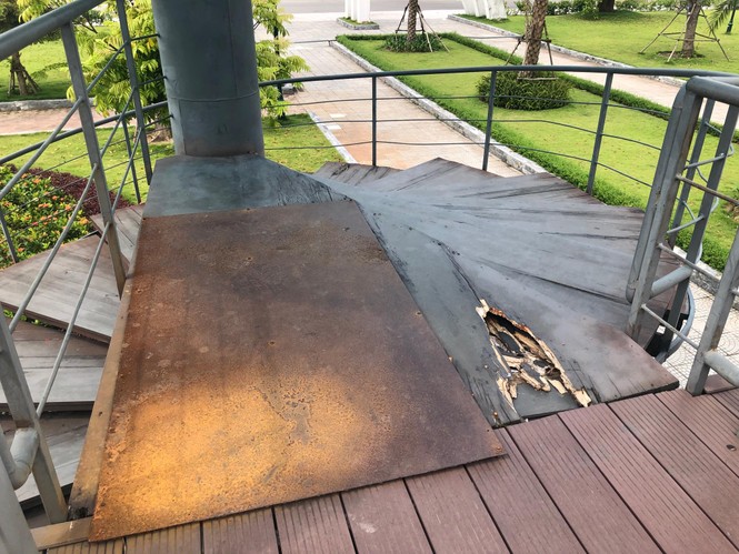 Công viên đi bộ của thành phố đáng sống xuống cấp trầm trọng - ảnh 9