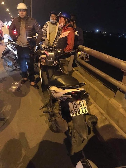 Mẹ ném con 1 tuổi xuống sông rồi gieo mình tự tự - ảnh 2