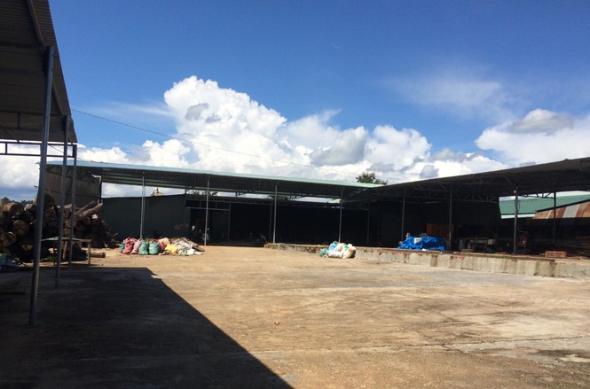 Bên trong xưởng sản xuất 13 tấn tiền chất ma túy 'khủng' của người Trung Quốc có gì? 4 anh 1 gdcd