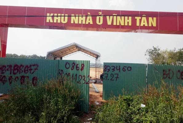 Bình Dương: Hàng loạt dự án BĐS ngưng bán 'lúa non,' chờ xử lý - ảnh 2