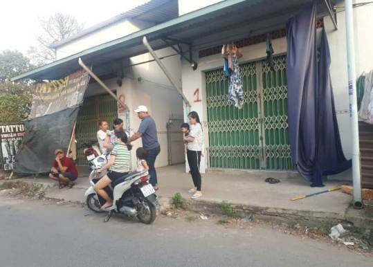 Bi hài chuyện mẹ đem con cho người khác rồi tung tin con bị bắt cóc - ảnh 1