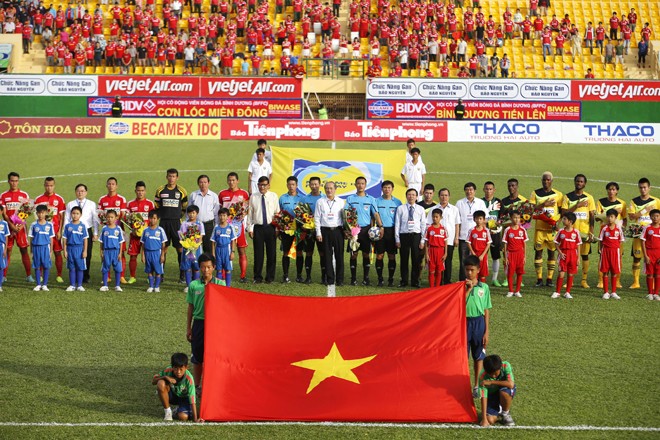 Bình Dương tưng bừng đón Siêu Cúp thứ ba - ảnh 2