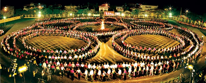 Mường Lò mở hội đêm nay - ảnh 4