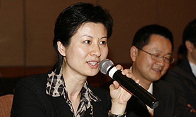 Trung Quốc: Anh cả sa lưới, cả nhà “ngã ngựa” - ảnh 2